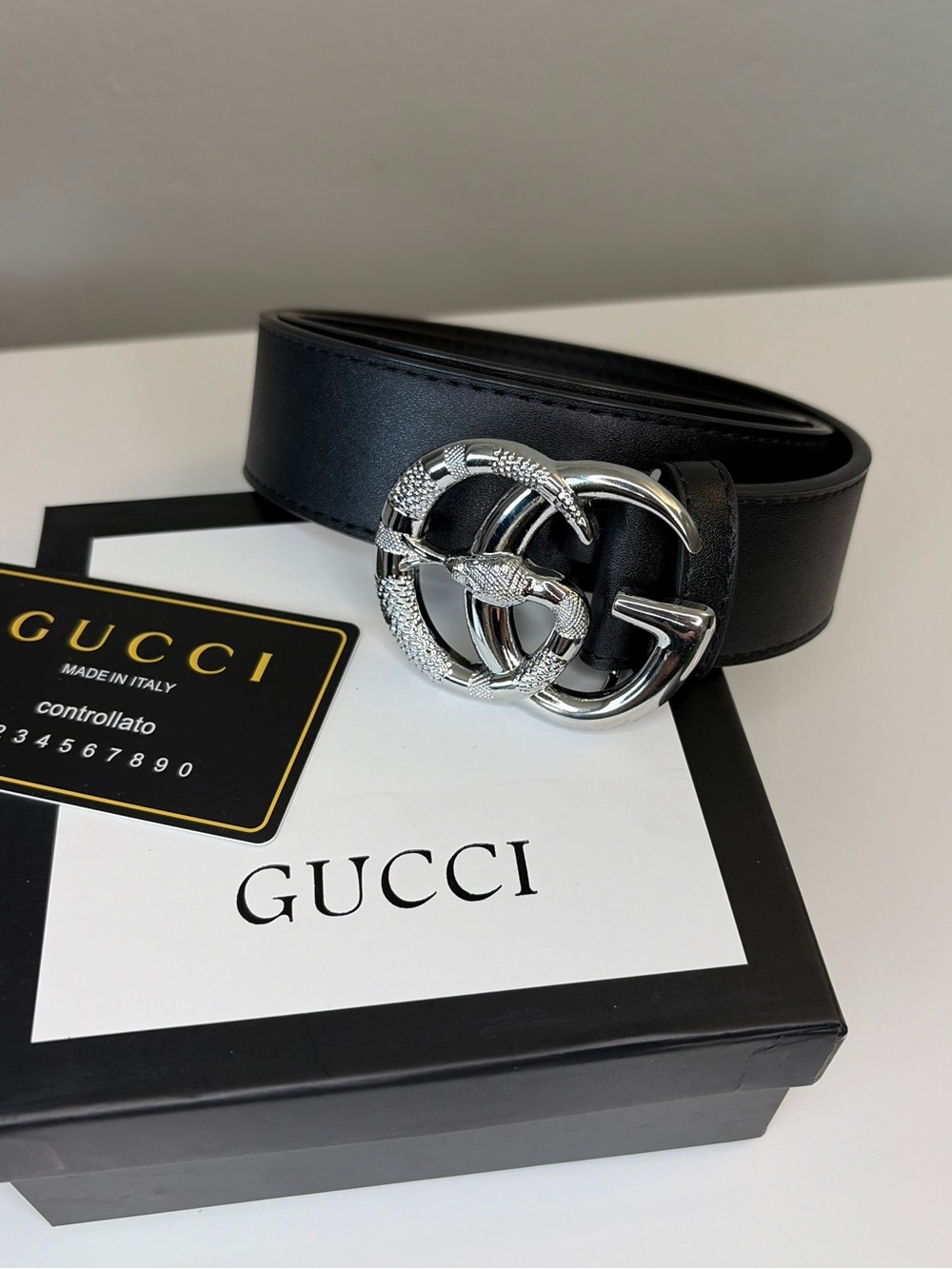 Men’s Original Genuine Leather GG Belt with Silver Snake Buckle Waist Size 33-37